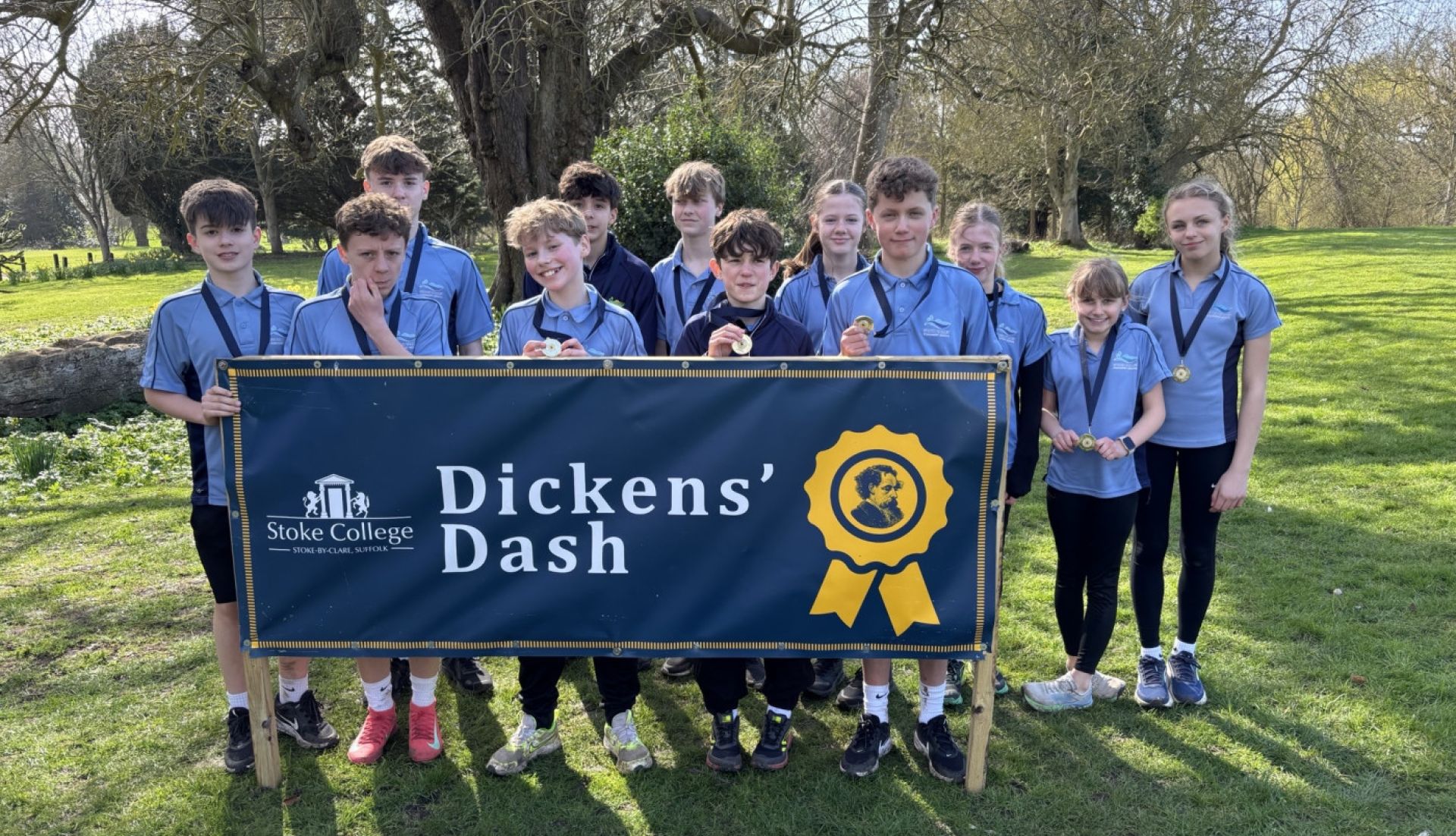 Double Victory at the Dickens' Dash!